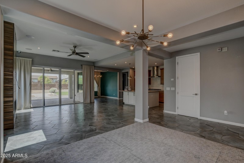 Dining Area 2