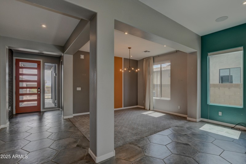 Foyer 1
