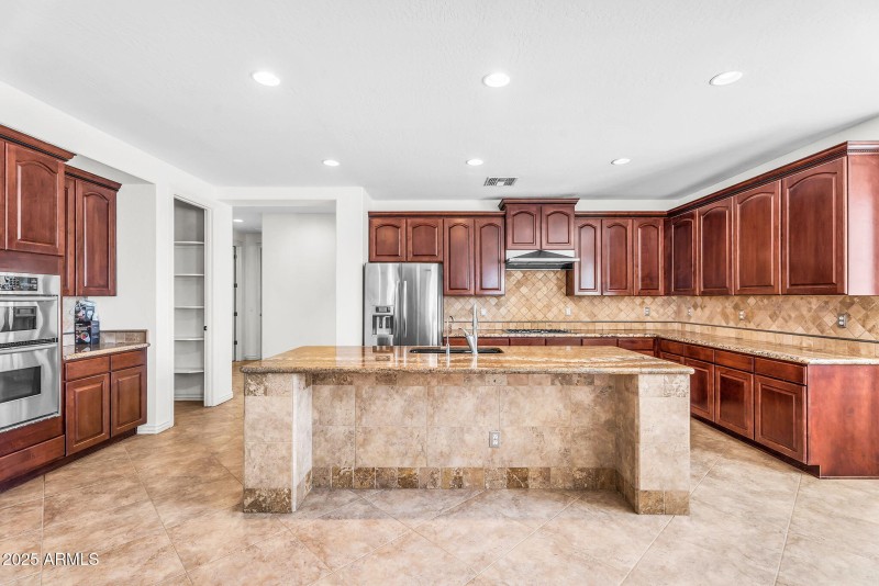 Kitchen With Island