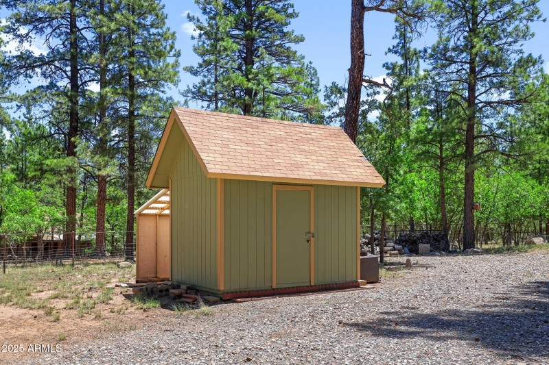 Shed