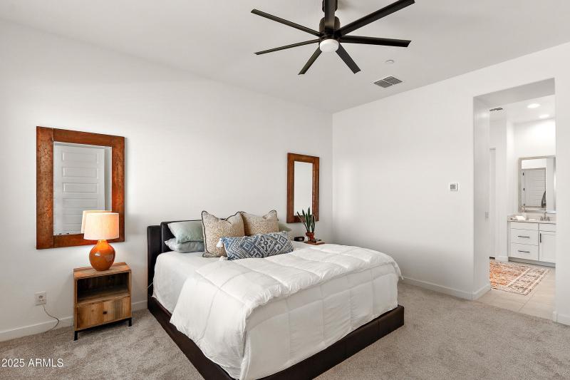 Primary suite