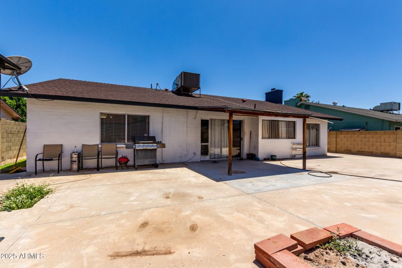30 Sunnyside