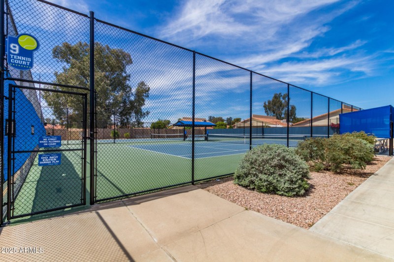 Private Court Access Nearby