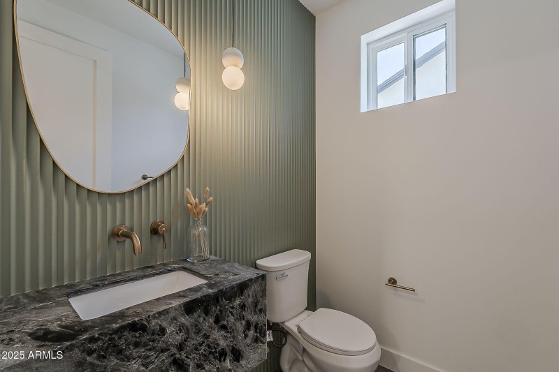 35-web-or-mls-Piccadilly-35