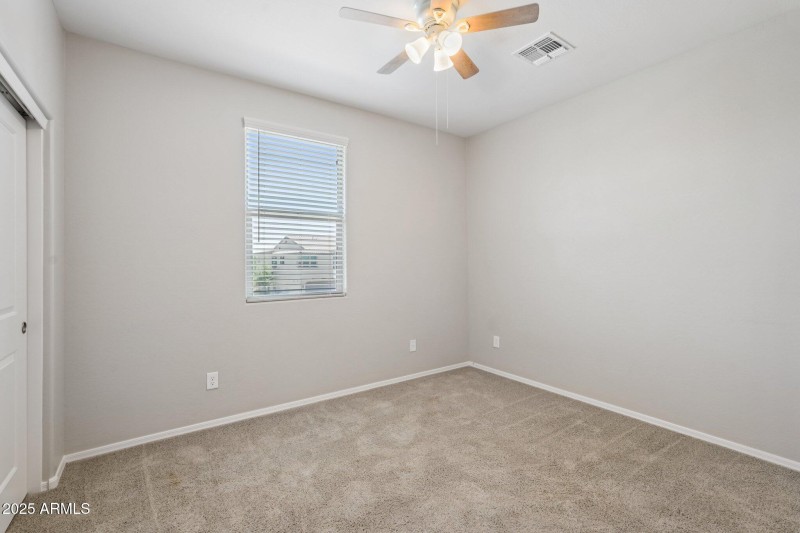 27-web-or-mls-W Encanto Blvd-2106-023