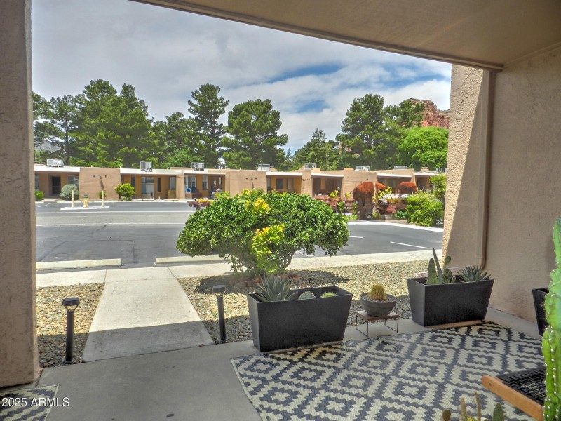 Front Covered Patio with Red Rock Views!