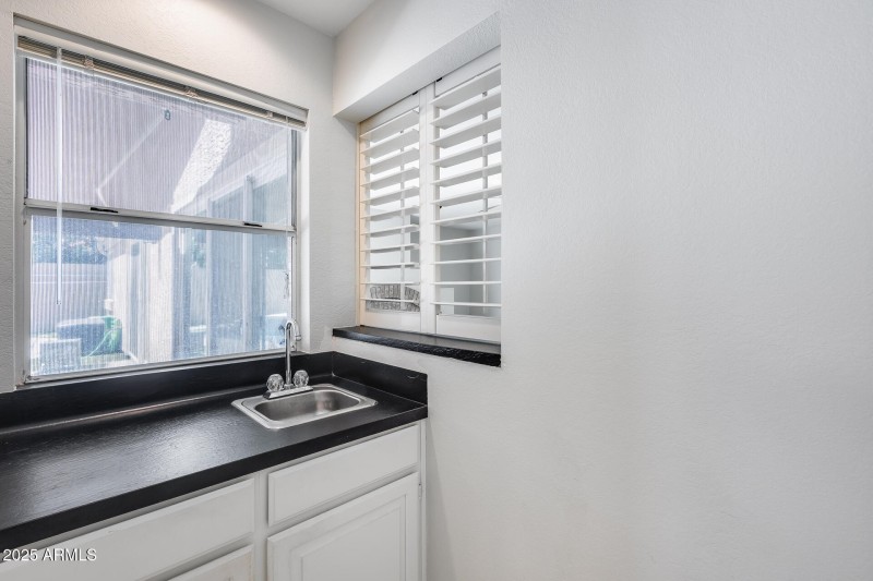 Wet Bar Room
