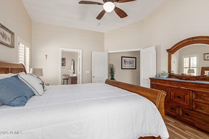 Large Owner's suite