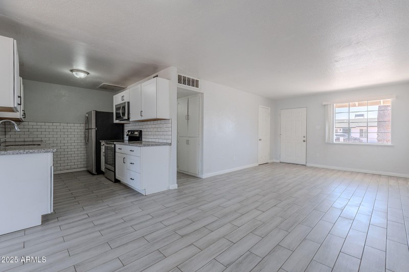 7-web-or-mls-North-7