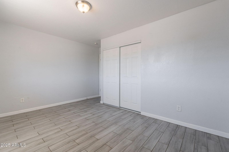 25-web-or-mls-North-25