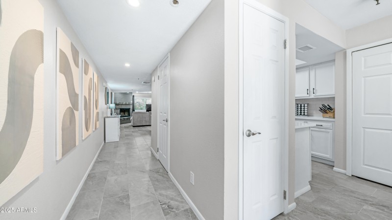 2615 N Hayden Rd Unit 114 Interior Photo