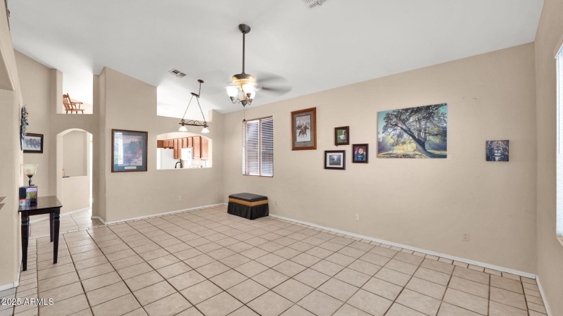 7-web-or-mls-P1085290