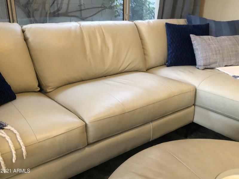 07910B26-1770-421F-BD7A-EB17A11C4677