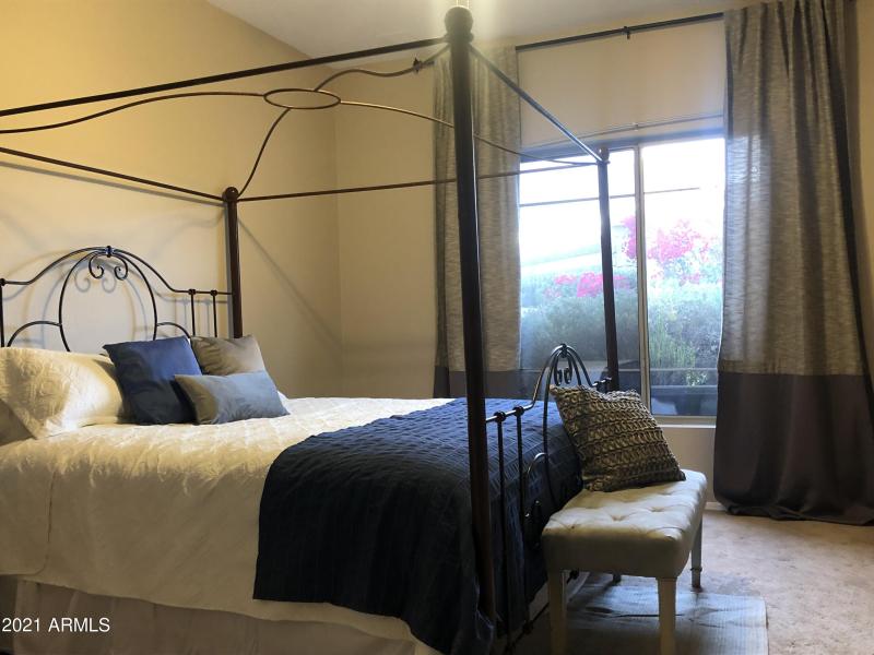 C47EC7AA-A0D1-42DD-ADB1-91C09AEA238B