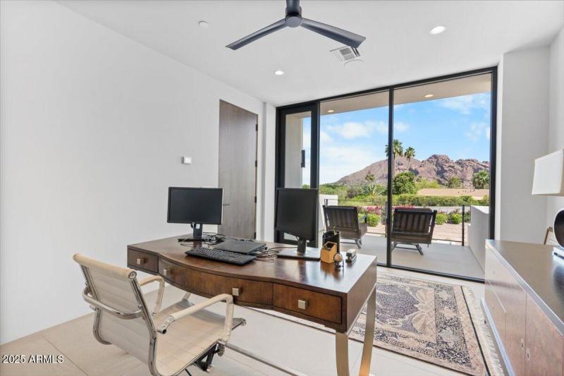 Office/Bedroom
