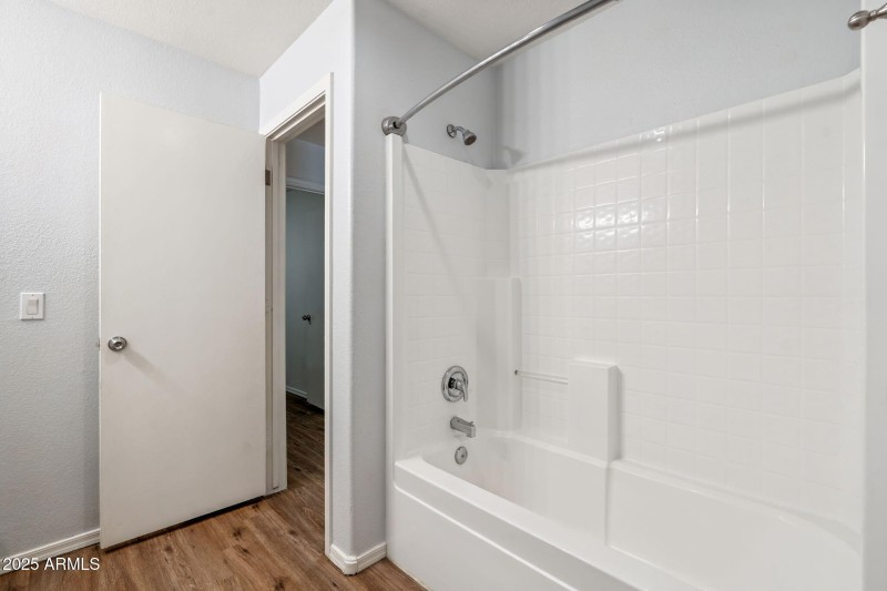 2nd Bathroom