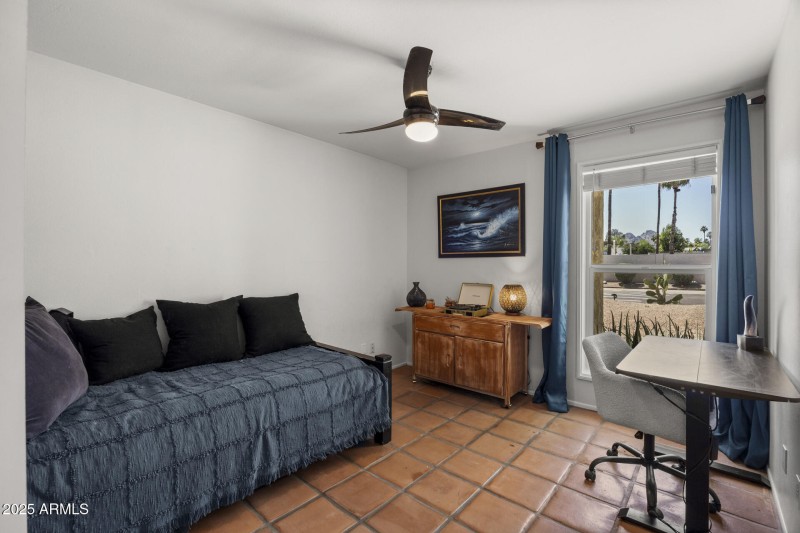 Desert Cove 19