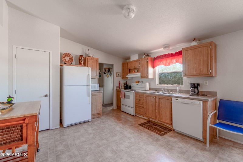 1629South355thLn-5