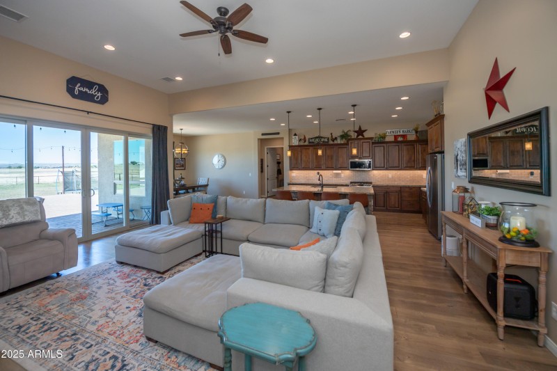 03 Living Room a