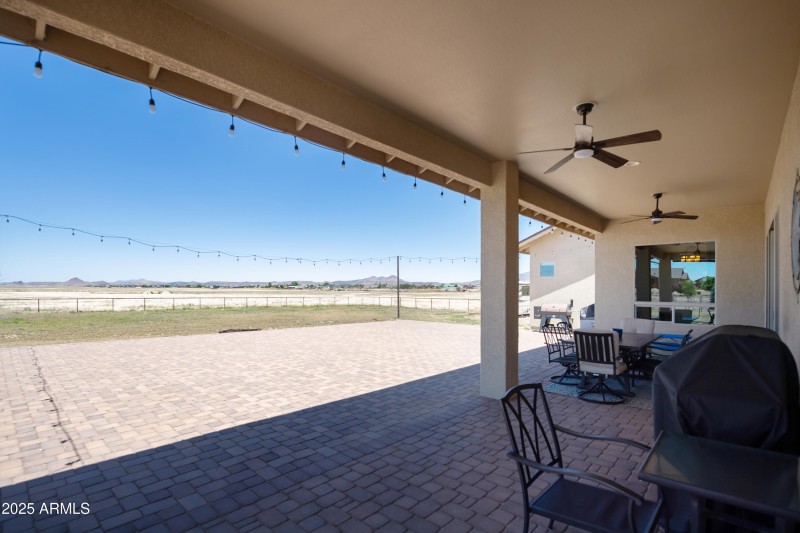 14 Patio b