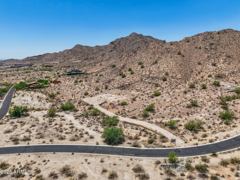 2-web-or-mls-3284-n-highlands-dr
