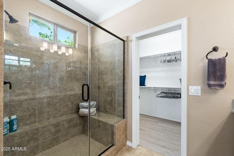 023_1732 E Vesper Trail