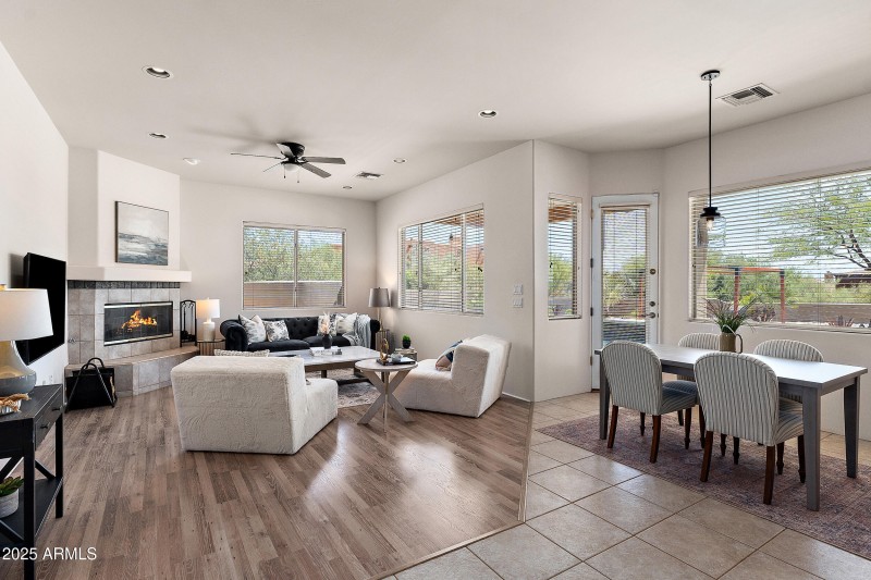 livingrm2