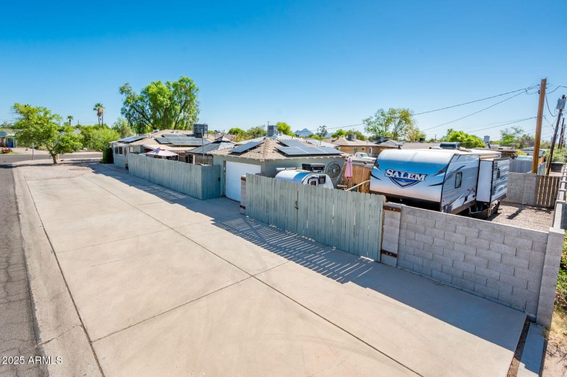 Driveway and RV Gate