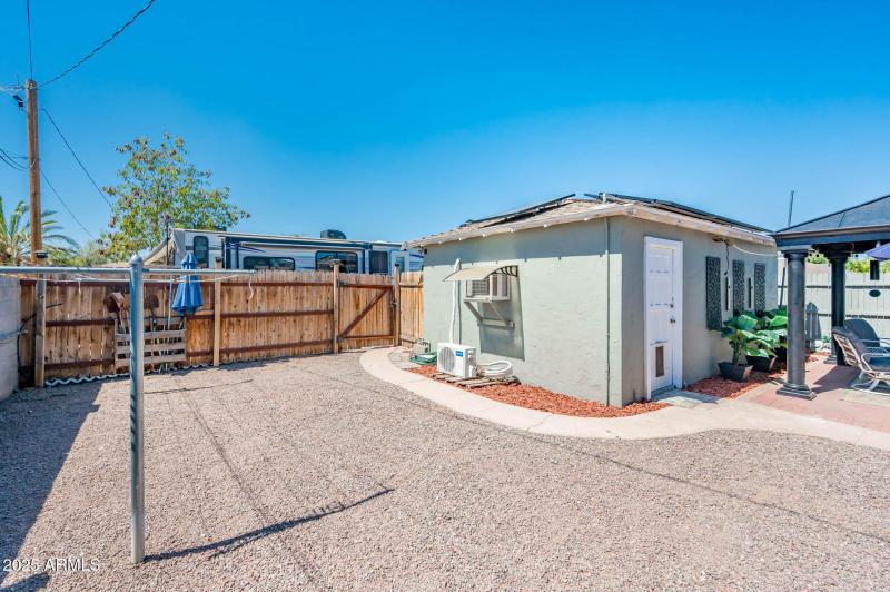 Office/Workshop/Garage