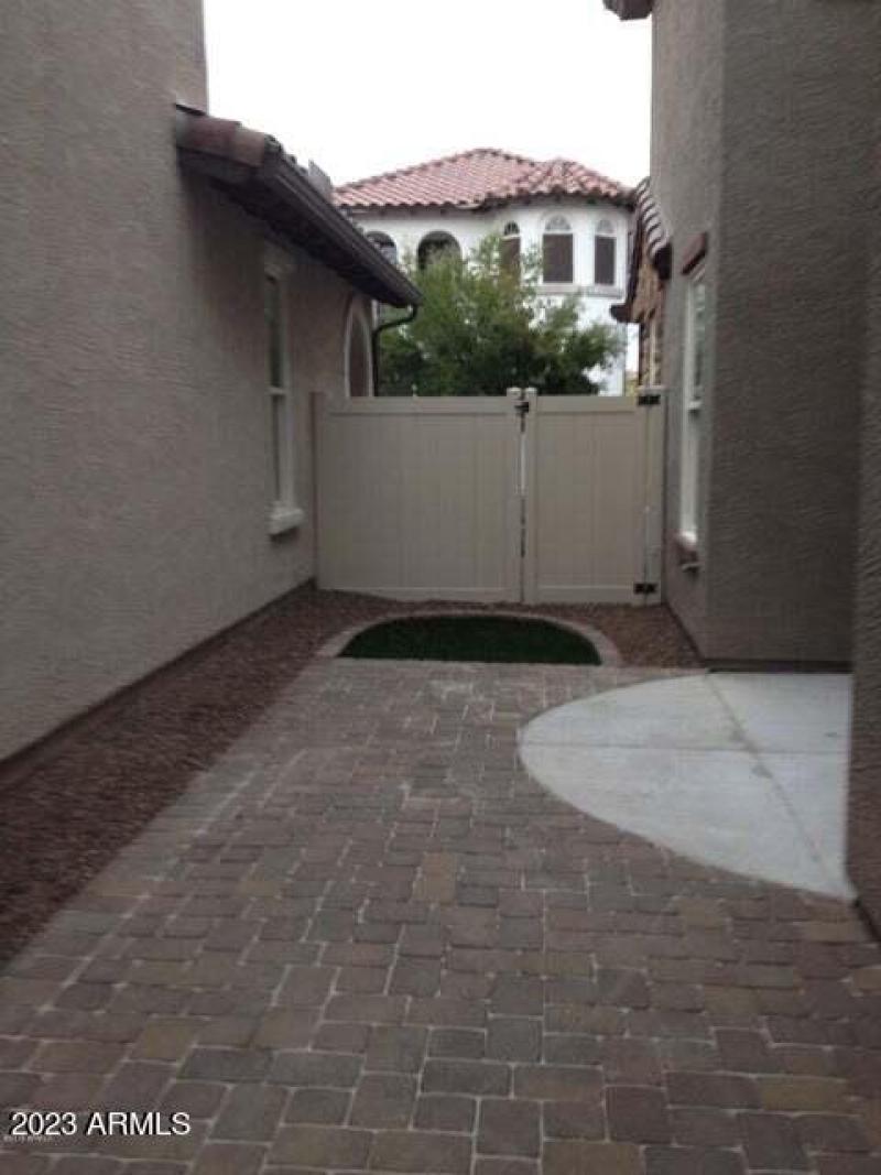 20190517185950744006000000-o