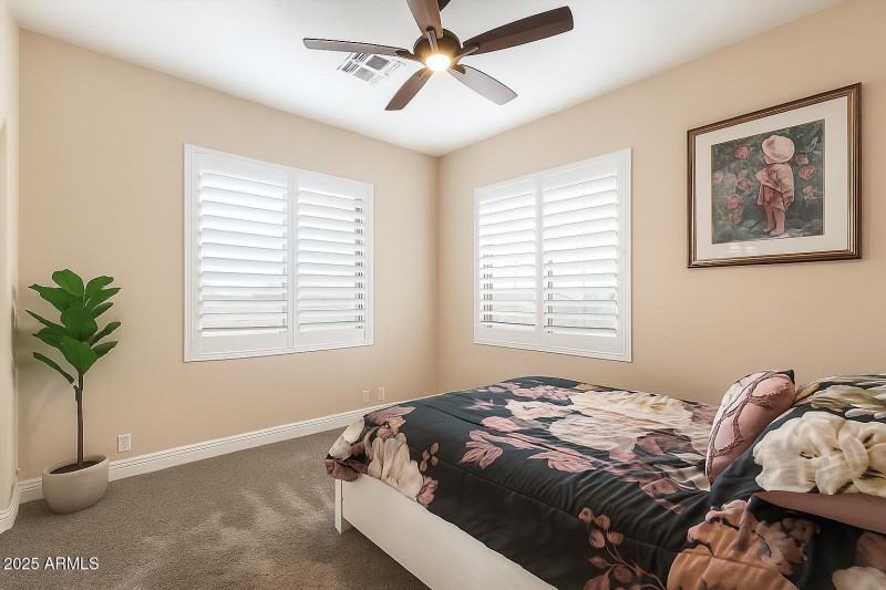 Upstairs bedroom 2