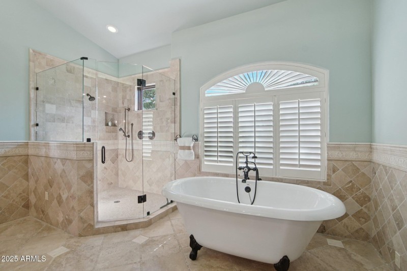 primary shower/bath