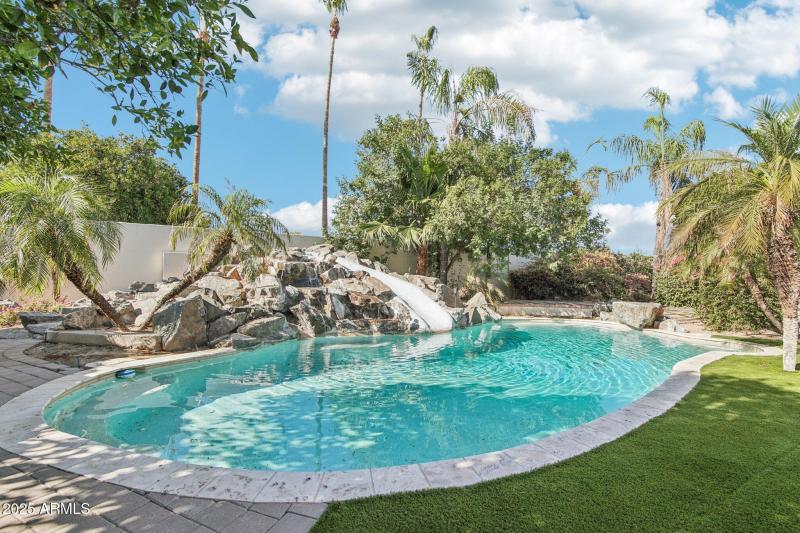 pool with waterfall