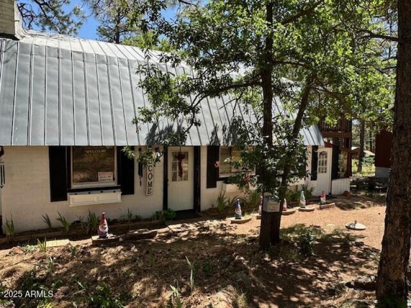 Front View of Cabin