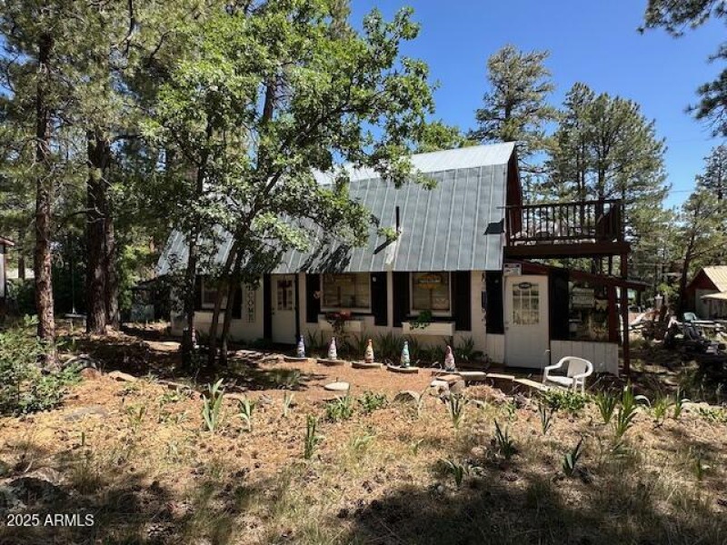 Front View of Cabin