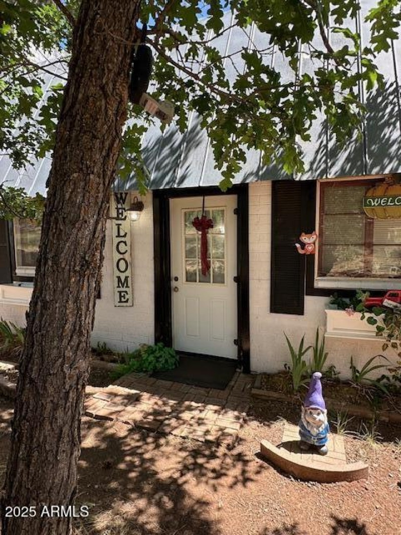 Front View of Cabin