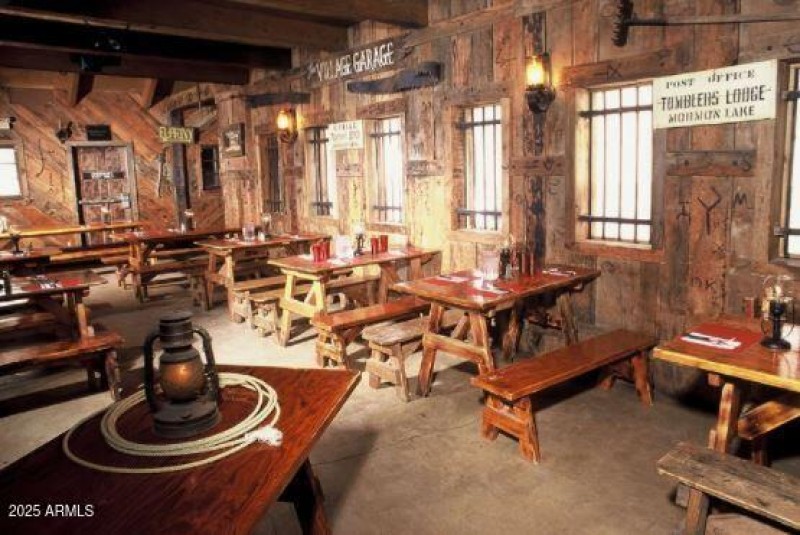 ML Restaurant