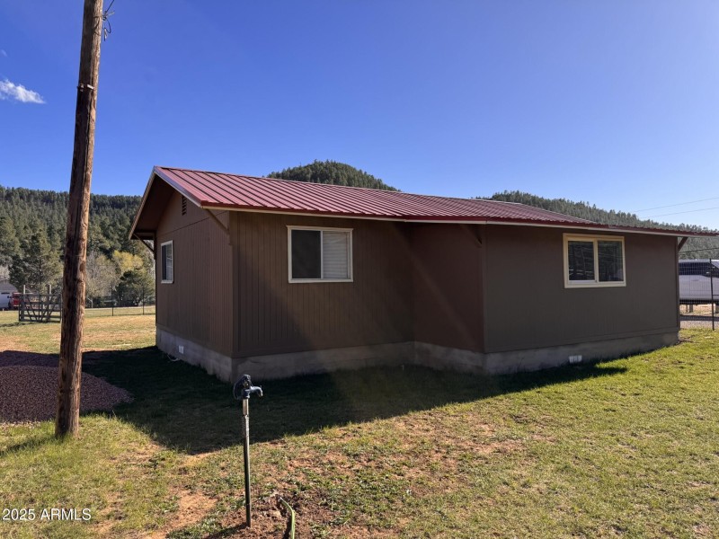 45 - North side of Guest home