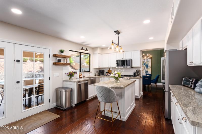 PropertyImageCo_20619N16thWay_WEB-21