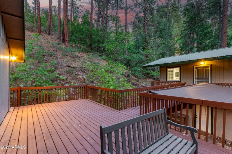 Large deck upstairs