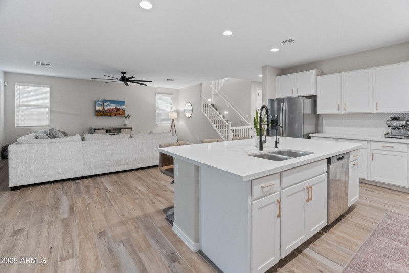 14274 W Sand Hills Dr-43