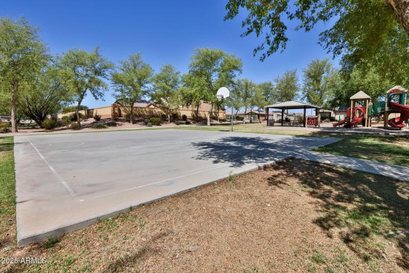 43-web-or-mls-25847 W Winston Dr Buckeye