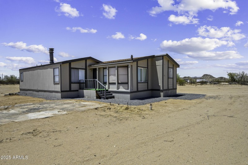53925 W Stallion Rd-57