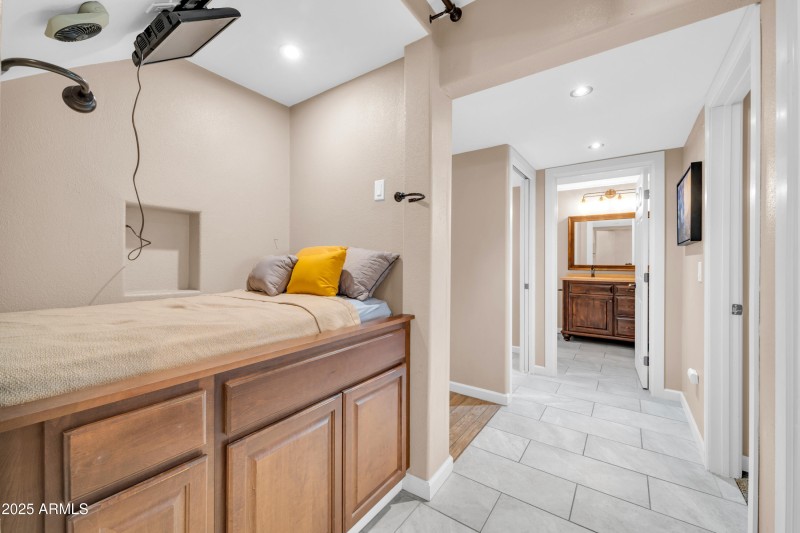 16805 S 29th Pl-33
