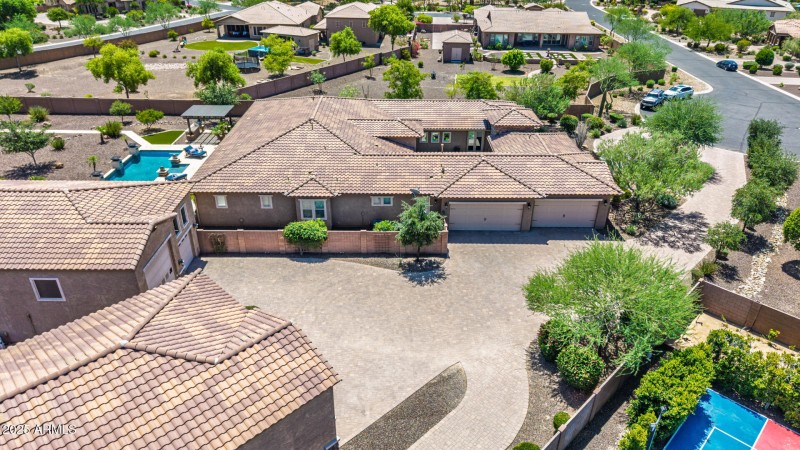 Aerial View of the Side Entry Garage