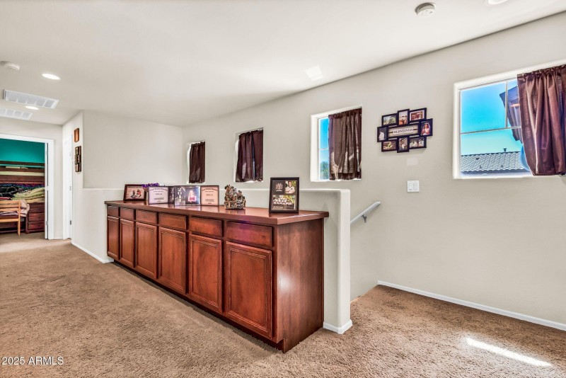 21050 E Munoz St-41