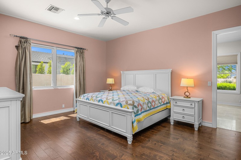 guest bedroom
