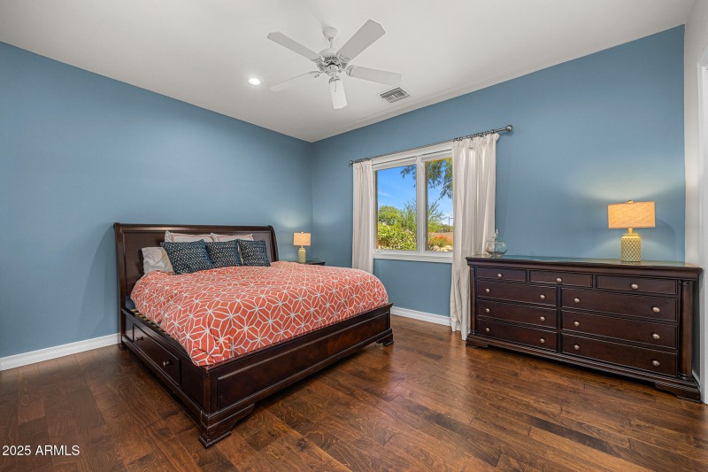 guest bedroom
