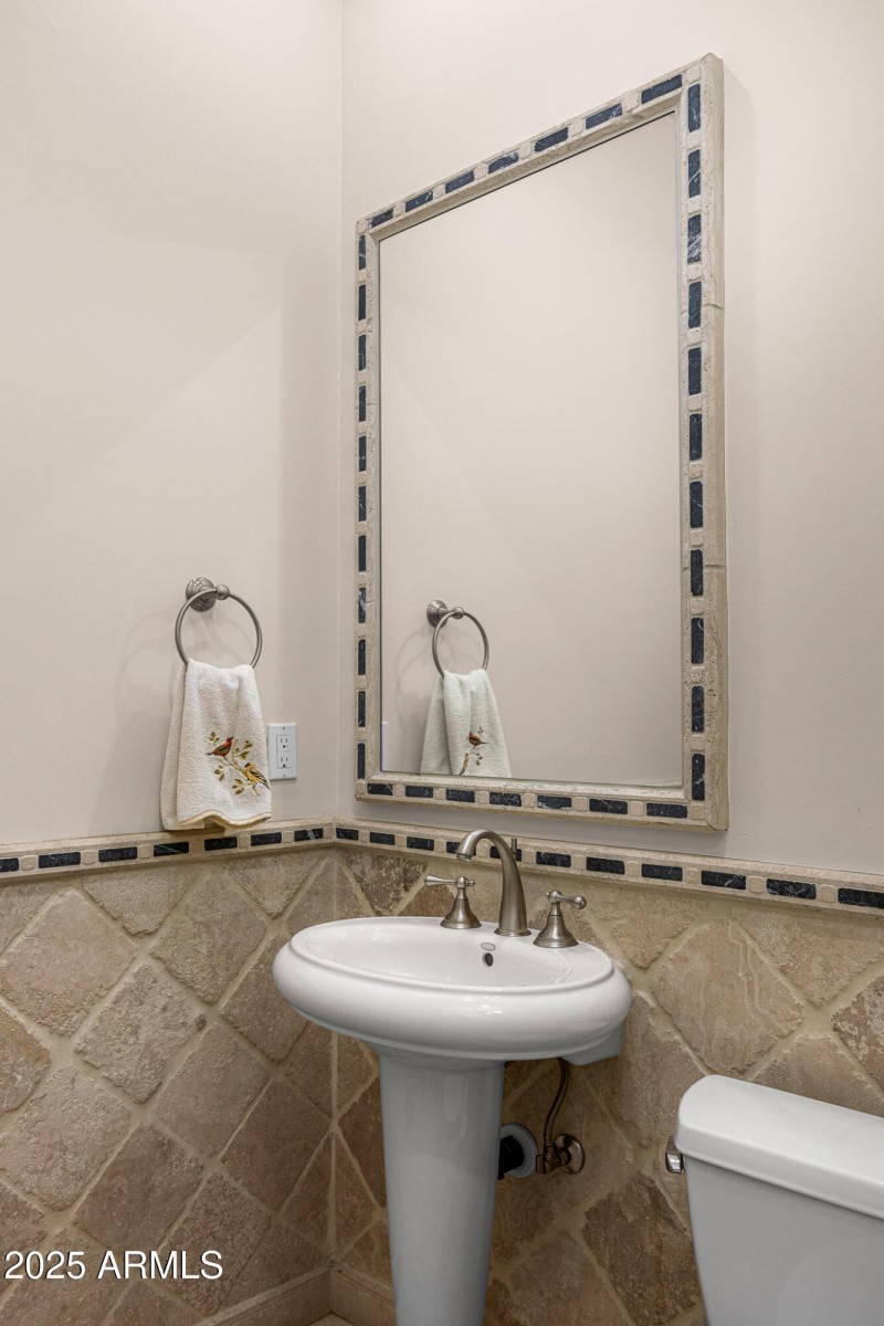 guest wing bathroom