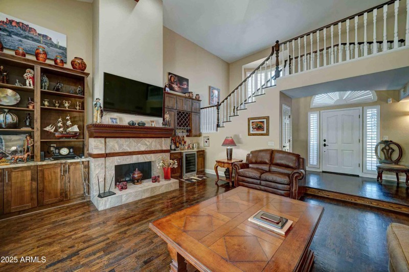 5431 E Piping Rock Rd-8